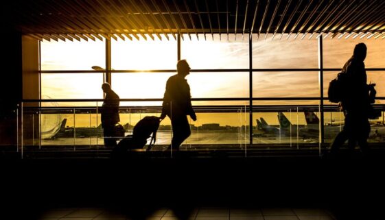 airport terminal man travel 1822133