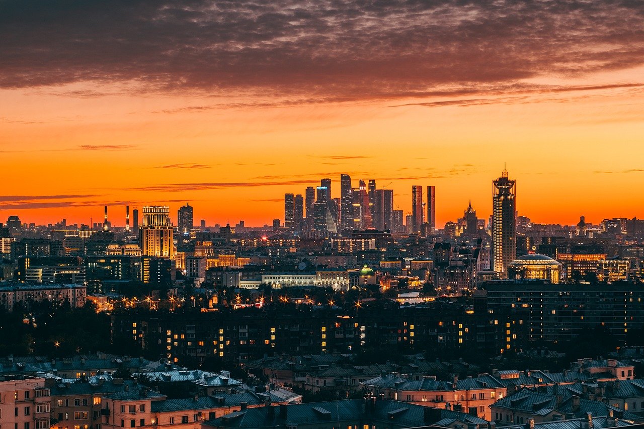 Poradniki kariery – wskazówki i rady dotyczące rozwijania kariery zawodowej